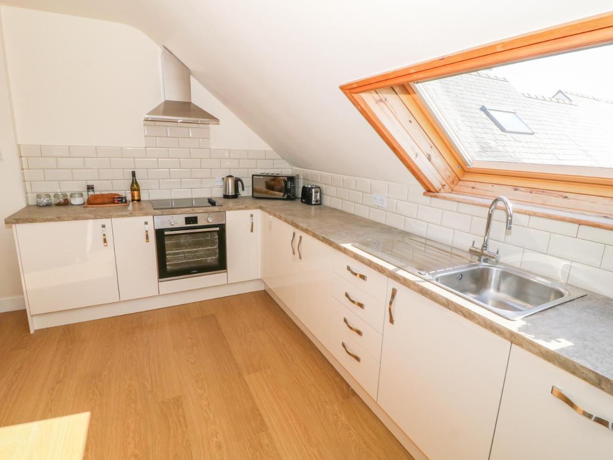 Llain Haf Apartment Клангефни Екстериор снимка